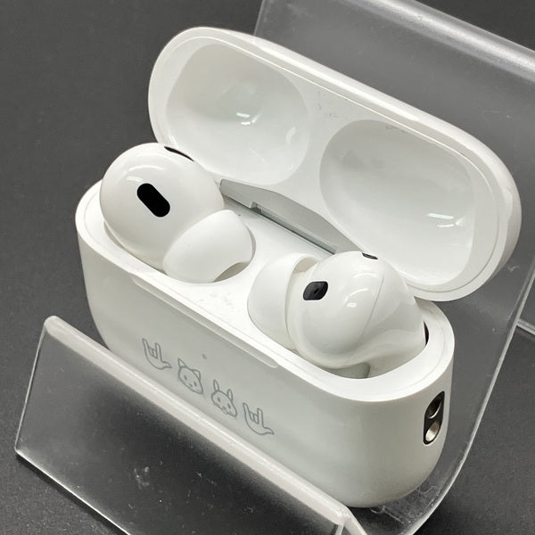 【中古】MagSafe充電ケース(USB-C)付きAirPods Pro(第2世代) MTJV3JA【秋葉原】