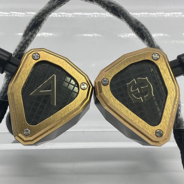 【中古】NOVUS 【IRV-AK-NOVUS】【秋葉原】