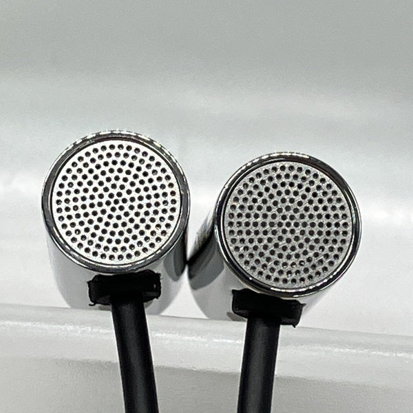 【中古】E3000 【FI-E3DSS】【秋葉原】