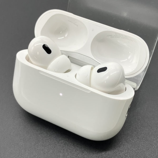 【中古】MagSafe充電ケース(USB-C)付きAirPods Pro(第2世代) MTJV3JA【秋葉原】